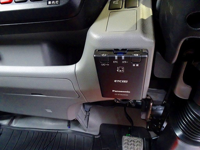 日野 デュトロ 小型 冷蔵冷凍バン 2KG-XZU605M(100248) 13枚目