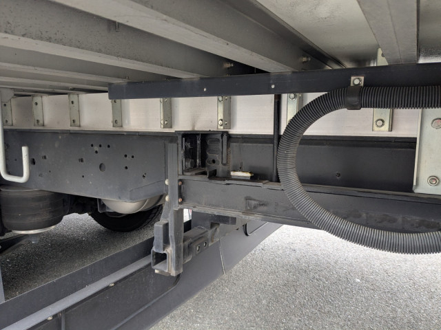 いすゞ フォワード 増トン 冷蔵冷凍バン 2PG-FTR90V4(100249) 11枚目