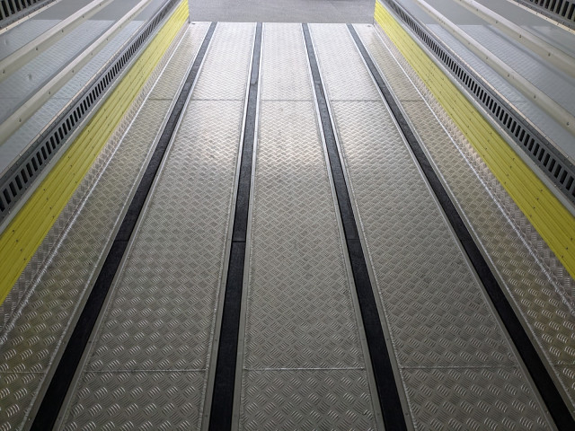 いすゞ フォワード 増トン 冷蔵冷凍バン 2PG-FTR90V4(100249) 22枚目