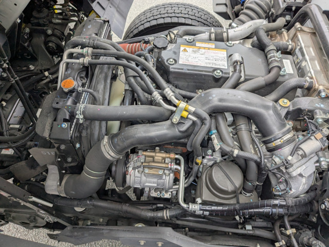 いすゞ フォワード 増トン 冷蔵冷凍バン 2PG-FTR90V4(100249) 36枚目