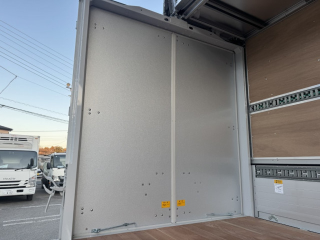 Mitsubishi Fuso canter Small Wing body 2PG-FEB90(100250) 18枚目