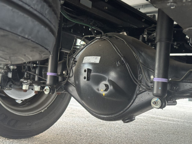 Mitsubishi Fuso canter Small Wing body 2PG-FEB90(100250) 24枚目