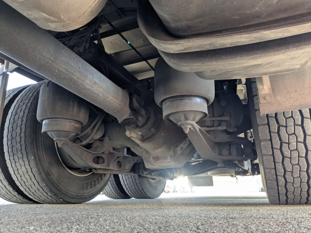 日野 プロフィア 大型 冷蔵冷凍バン 2DG-FR1AHC(100251) 13枚目