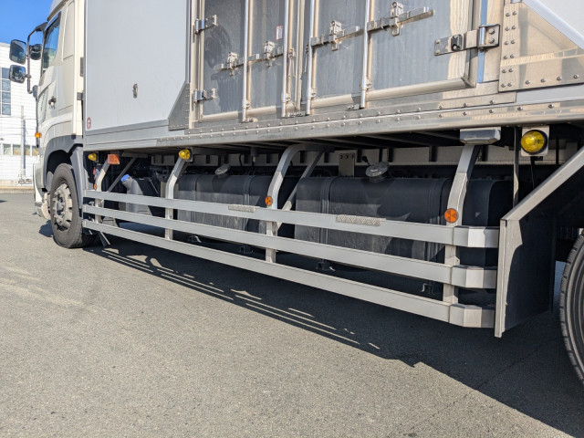 日野 プロフィア 大型 冷蔵冷凍バン 2DG-FR1AHC(100251) 14枚目
