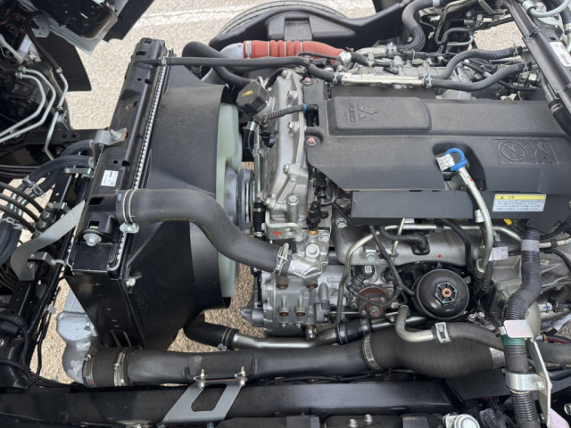 Mitsubishi Fuso canter Small Wing body 2PG-FEB90(100250) 37枚目