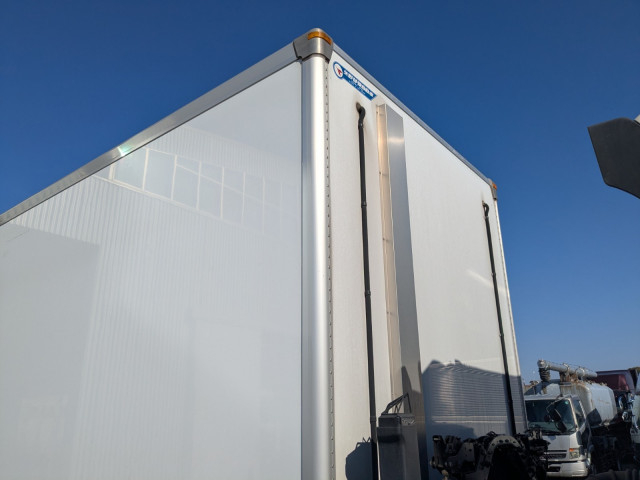 日野 プロフィア 大型 冷蔵冷凍バン 2DG-FR1AHC(100251) 46枚目