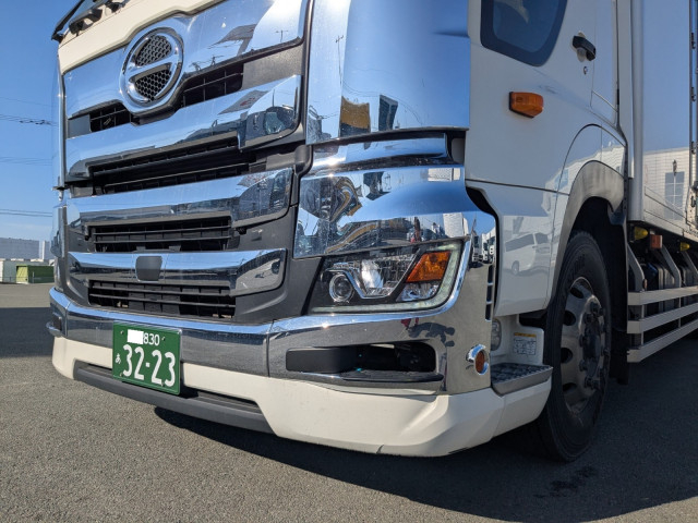 日野 プロフィア 大型 冷蔵冷凍バン 2DG-FR1AHC(100251) 48枚目