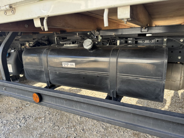 三菱ふそう キャンター 小型 平ボディ 2RG-FEB50(100252) 19枚目