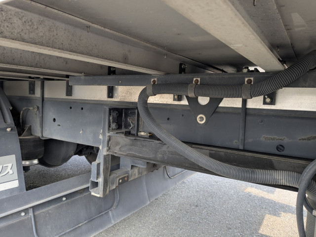 日野 レンジャー 中型 冷蔵冷凍バン 2KG-FD2ABG(100253) 11枚目