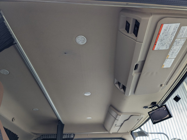 日野 レンジャー 中型 冷蔵冷凍バン 2KG-FD2ABG(100253) 35枚目