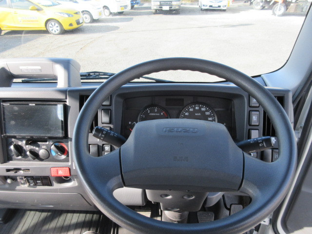 いすゞ エルフ 小型 平ボディ 2PG-NPS88AR(100254) 13枚目