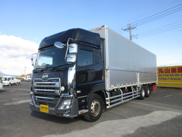 UDトラックス（日産） クオン 大型 ウィング 2PG-CD5CA(100255) 1枚目