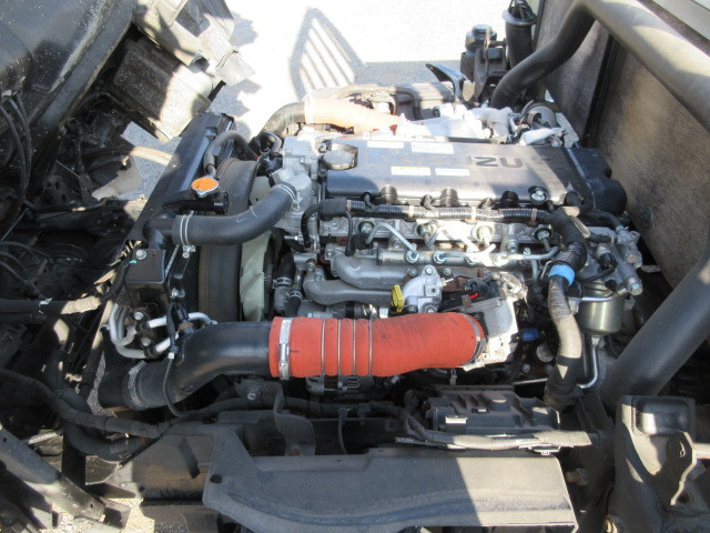 いすゞ エルフ 小型 平ボディ 2PG-NPS88AR(100254) 27枚目