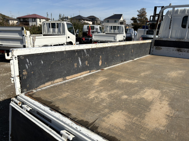 Toyota dyna Small Flat body 2RG-XZU645(100256) 10枚目