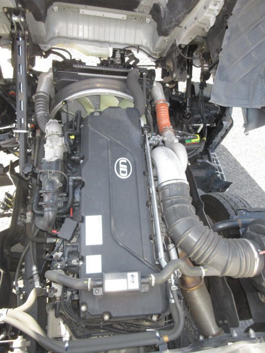 UDトラックス（日産） クオン 大型 ウィング 2PG-CD5CA(100255) 36枚目