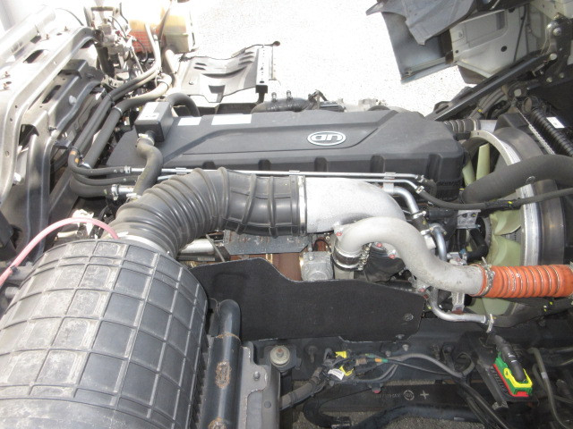 UDトラックス（日産） クオン 大型 ウィング 2PG-CD5CA(100255) 38枚目