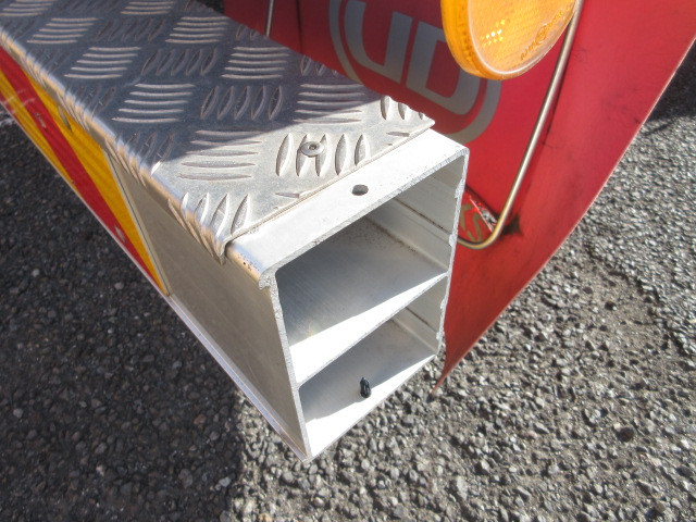 UDトラックス（日産） クオン 大型 ウィング 2PG-CD5CA(100255) 50枚目