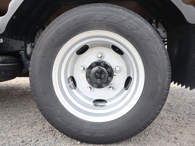 いすゞ エルフ 小型 平ボディ 2RG-NHR88A(100258) 25枚目