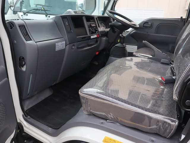 いすゞ エルフ 小型 平ボディ 2RG-NHR88A(100258) 32枚目