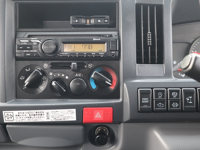 いすゞ エルフ 小型 平ボディ 2RG-NHR88A(100258) 36枚目