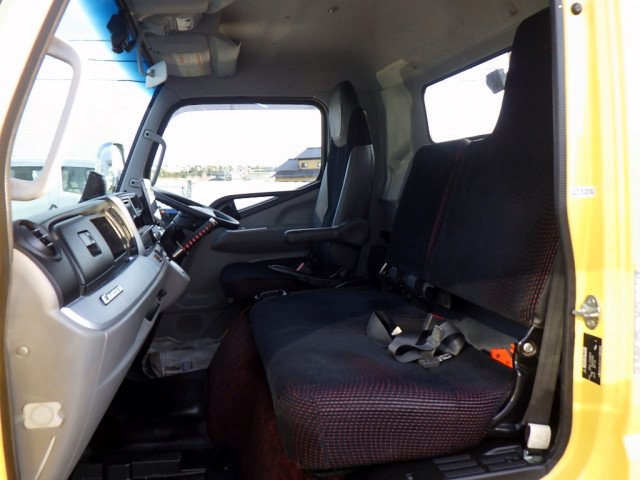 三菱ふそう デリカ 小型 平ボディ（クレーン付） 2PG-FEB90(100261) 13枚目