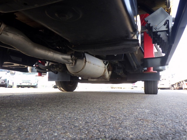 三菱ふそう デリカ 小型 平ボディ（クレーン付） 2PG-FEB90(100261) 31枚目