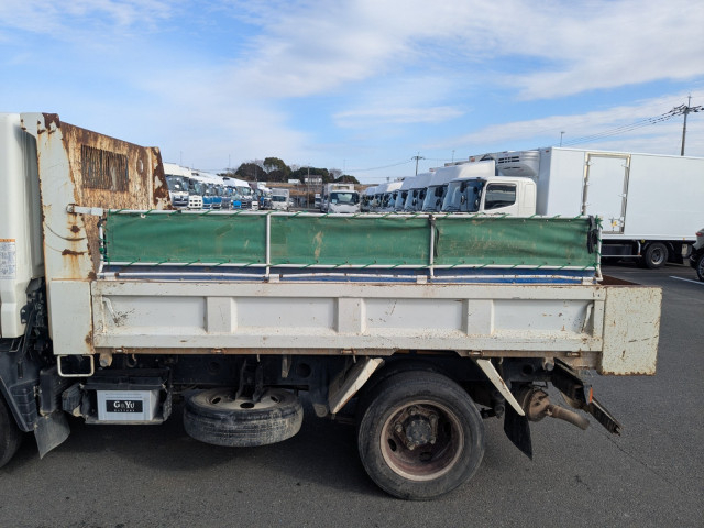 UDトラックス（日産） カゼット 小型 土砂ダンプ TPG-FBA3Y(100262) 14枚目