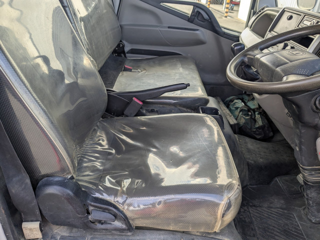 UDトラックス（日産） カゼット 小型 土砂ダンプ TPG-FBA3Y(100262) 35枚目