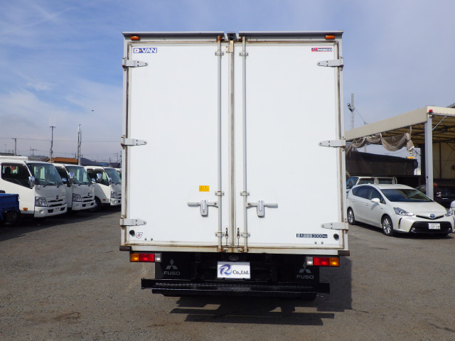 三菱ふそう キャンター 小型 バン 2PG-FEB80(100314) 5枚目
