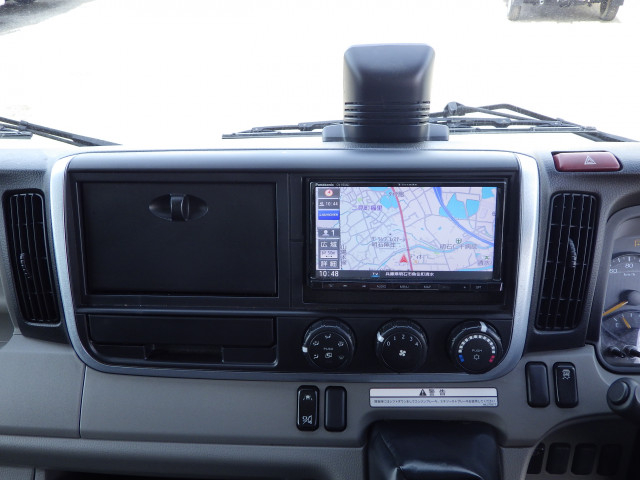 三菱ふそう キャンター 小型 バン 2PG-FEB80(100314) 9枚目