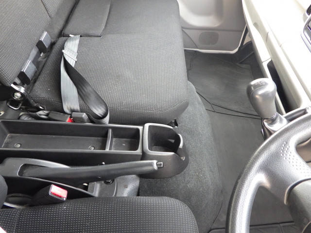 三菱ふそう キャンター 小型 バン 2PG-FEB80(100314) 20枚目