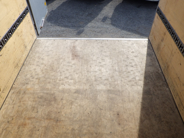 三菱ふそう キャンター 小型 バン 2PG-FEB80(100314) 31枚目