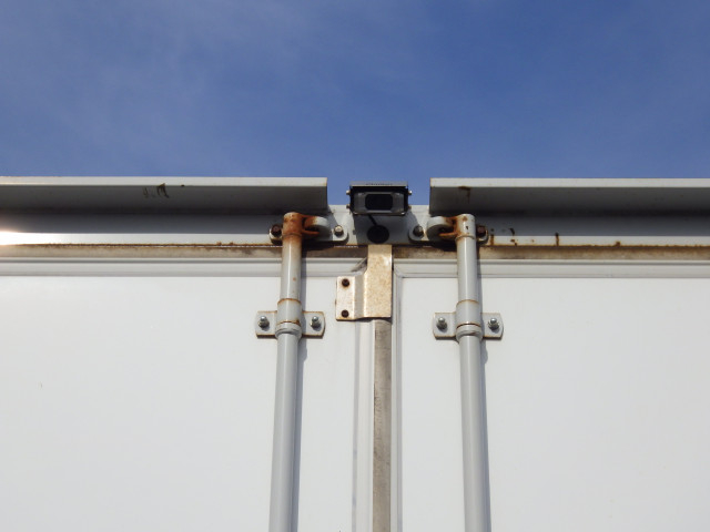 三菱ふそう キャンター 小型 バン 2PG-FEB80(100314) 36枚目