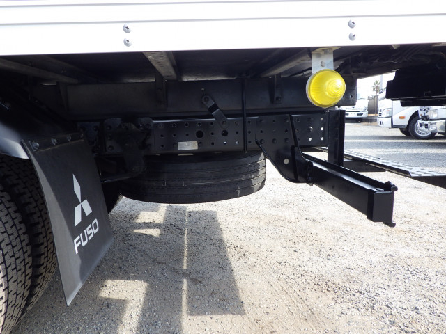 三菱ふそう キャンター 小型 バン 2PG-FEB80(100314) 50枚目