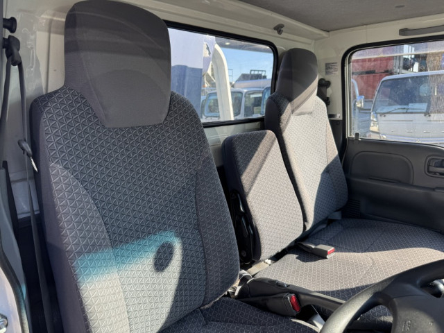 いすゞ エルフ 小型 平ボディ（クレーン付） TRG-NKR85R(100316) 23枚目