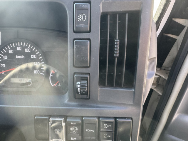 いすゞ エルフ 小型 平ボディ（クレーン付） TRG-NKR85R(100316) 27枚目