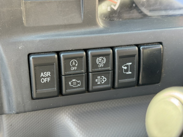 いすゞ エルフ 小型 平ボディ（クレーン付） TRG-NKR85R(100316) 28枚目