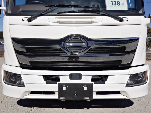 日野 レンジャー 増トン 冷蔵冷凍バン 2KG-GD2ABG(100317) 5枚目