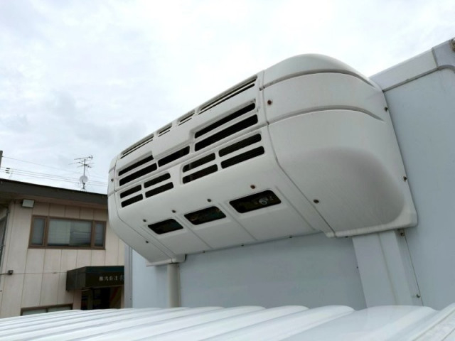 日野 レンジャー 増トン 冷蔵冷凍バン 2PG-FE2ABA(100319) 12枚目