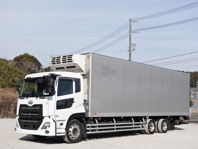 UDトラックス（日産） クオン 大型 冷蔵冷凍バン 2PG-CX5BA(100322) 32枚目