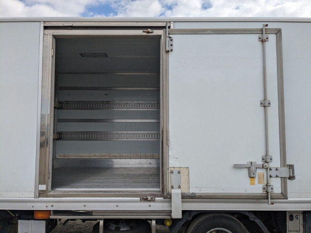 日野 デュトロ 小型 冷蔵冷凍バン TKG-XZU710M(100323) 30枚目