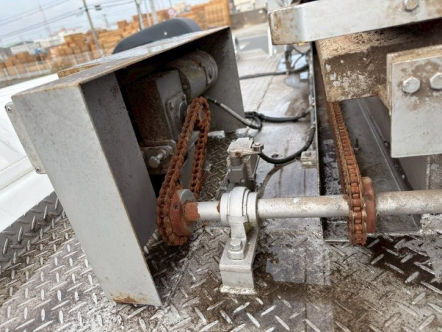 日野 プロフィア 大型 粉粒体運搬車 2DG-FR1AJG(100326) 11枚目