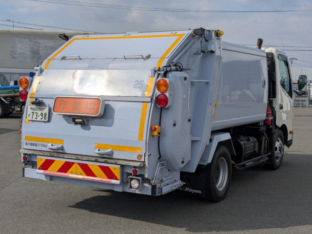 日野 デュトロ 小型 塵芥車（プレス式） TKG-XZU700M(100328) 4枚目