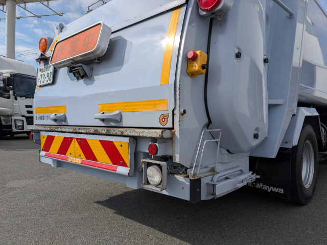 日野 デュトロ 小型 塵芥車（プレス式） TKG-XZU700M(100328) 6枚目