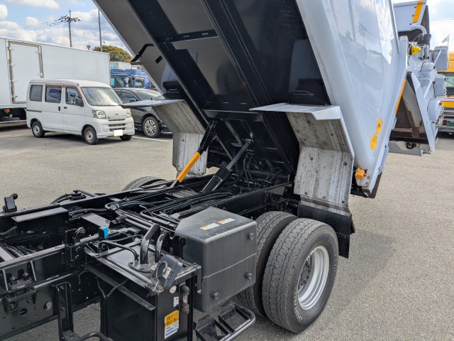 日野 デュトロ 小型 塵芥車（プレス式） TKG-XZU700M(100328) 19枚目