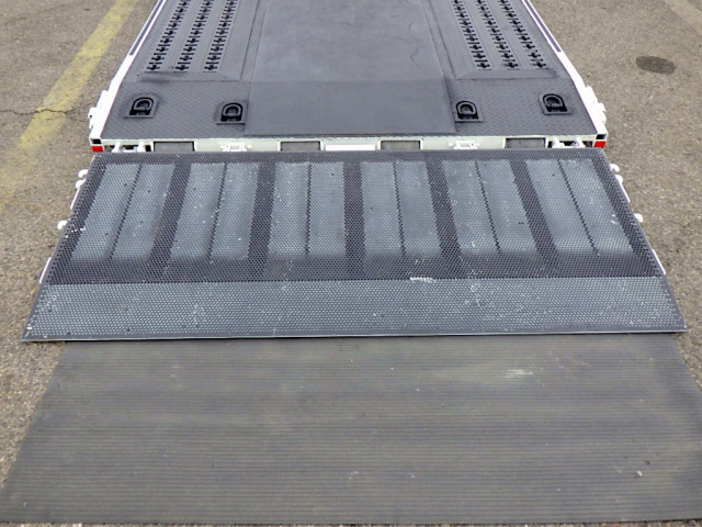 日野 デュトロ 小型 キャリアカー TKG-XZU720M(100330) 9枚目