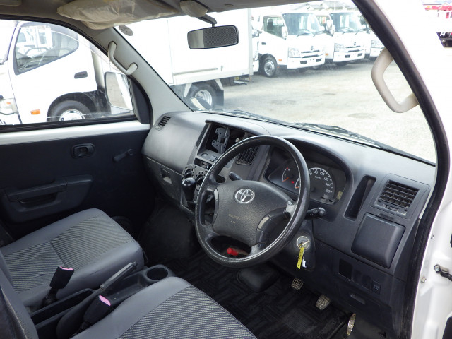 トヨタ ライトエース 小型 平ボディ DBF-S402U(100331) 6枚目