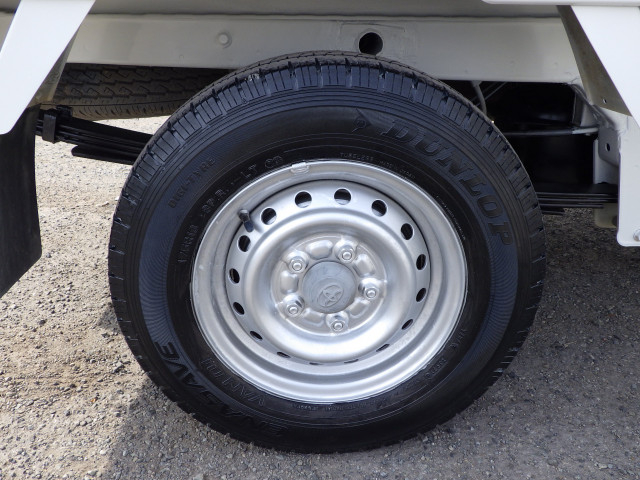 トヨタ ライトエース 小型 平ボディ DBF-S402U(100331) 25枚目