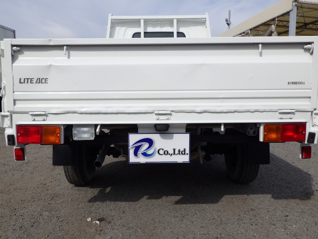 トヨタ ライトエース 小型 平ボディ DBF-S402U(100331) 38枚目