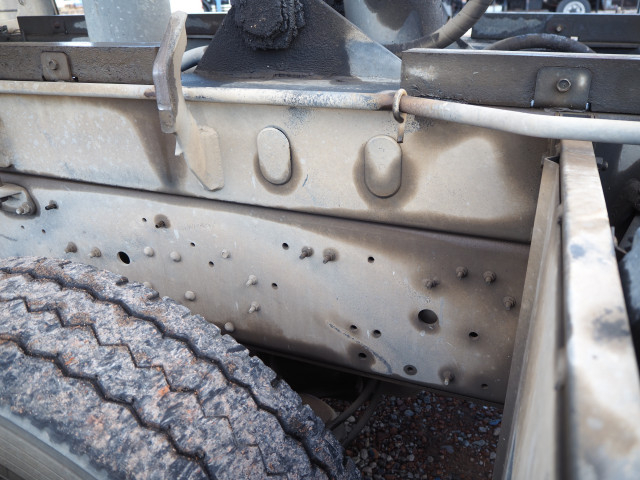 UDトラックス（日産） クオン 大型 土砂ダンプ QKG-CW5XL(100335) 19枚目